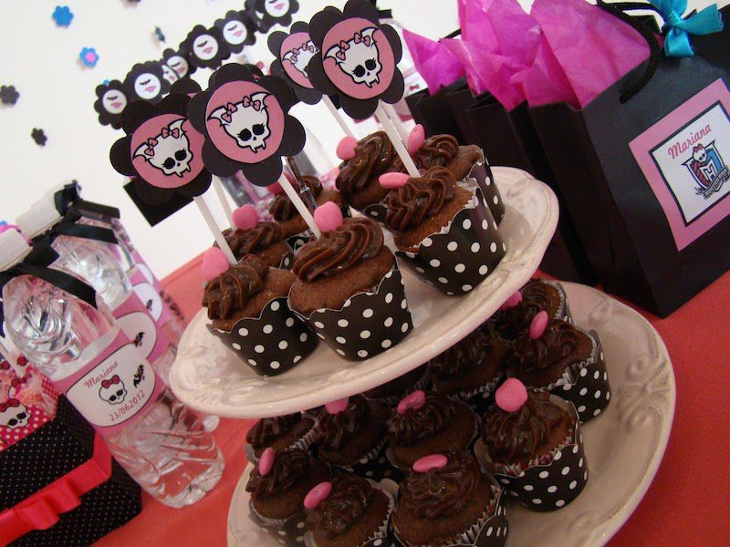 festa-monster-high-toppers