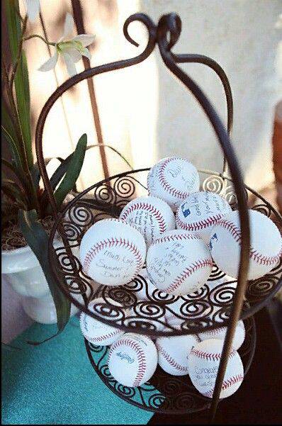 cha-de-bebe-guest-books-bolas