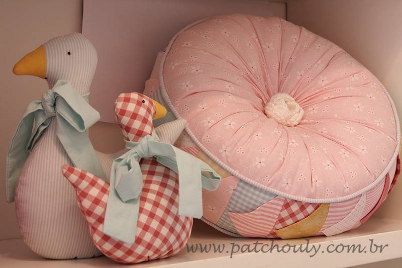 quarto-infantil-patchwork-almofadas