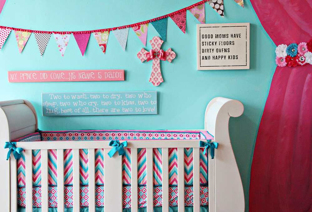 DIY quarto de bebê: Bandeirolas de papel