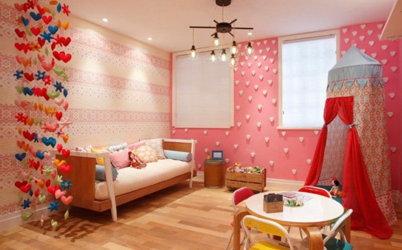 quarto-infantil-feminino-corações