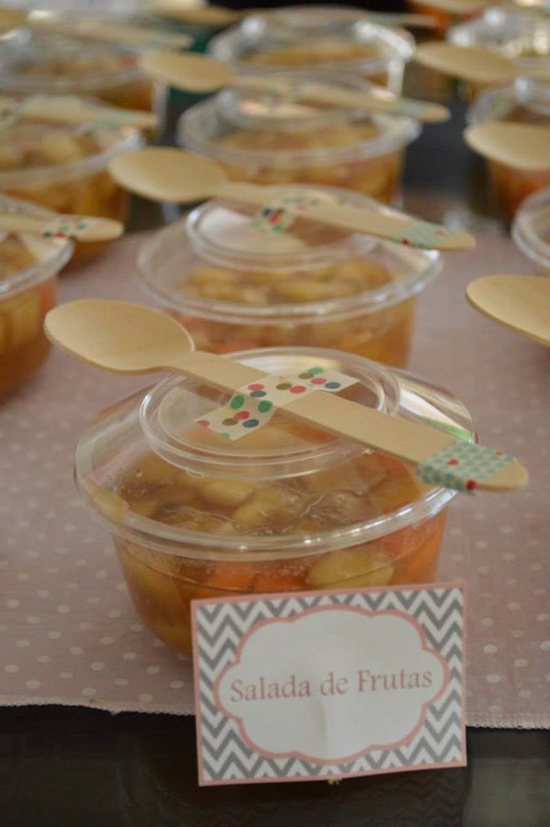 chá-de-bebê-salada-de-frutas