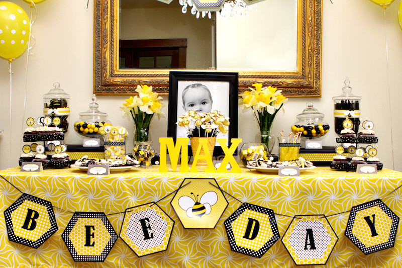festa-infantil-abelhinha-mesa-