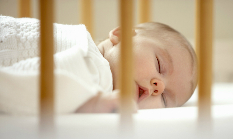 3 dicas para fazer o bebê dormir a noite toda