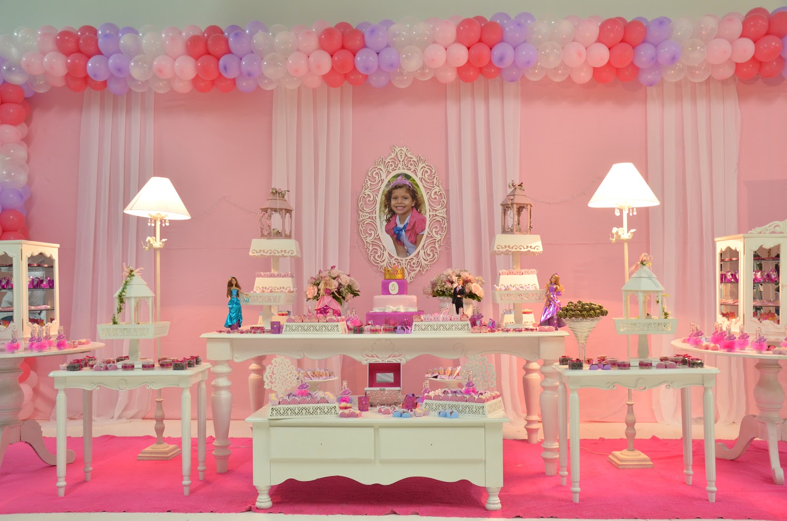 festa-infantil-da-barbie-princesas