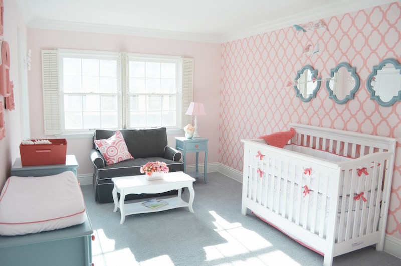 papel-deparede-para-quarto-de-bebê-rosa