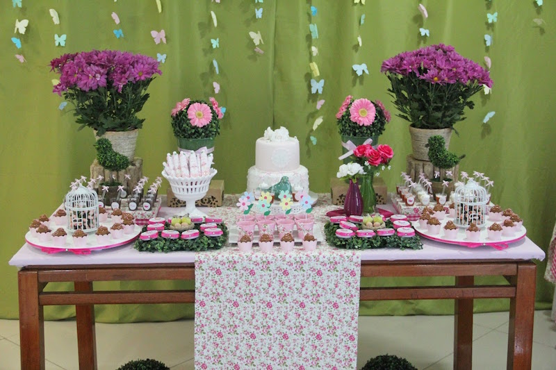 chá-de-bebê-flores