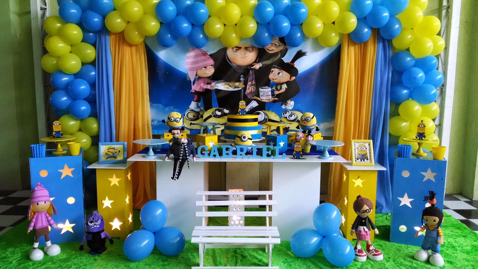 festa-infantil-minions-tema-decoração