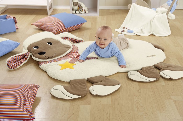 quarto-de-bebê-divertido