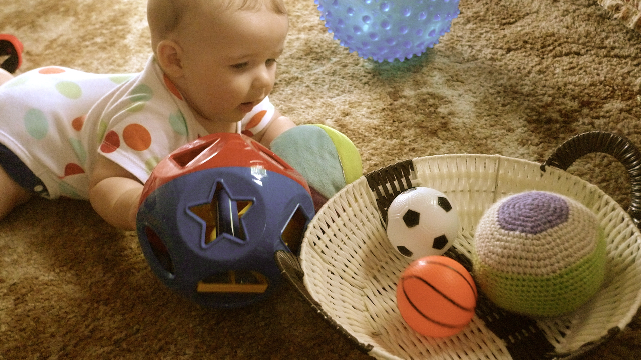 Desenvolvimento Infantil: Meu primeiro brinquedo