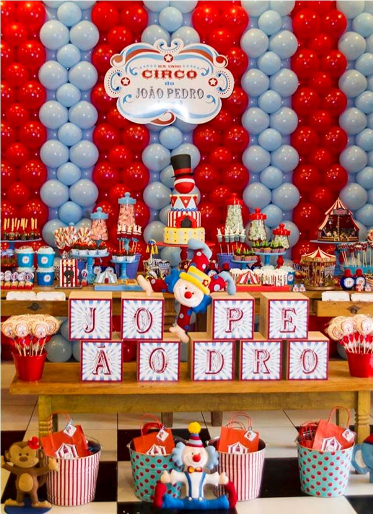 bolo circo primeiro aniversario