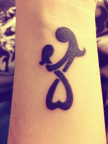 tatuagens para filhos abraço