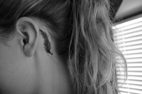 tatuagens para filhos pena