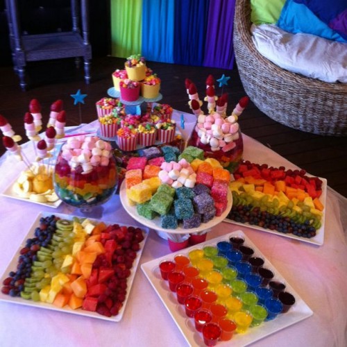 festa infantil mesa de doces frutas