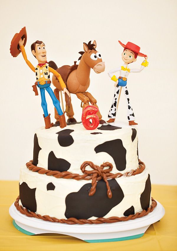 festa infantil toy story bolo