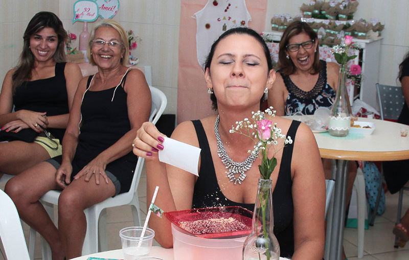 palavra proibida chá de bebê