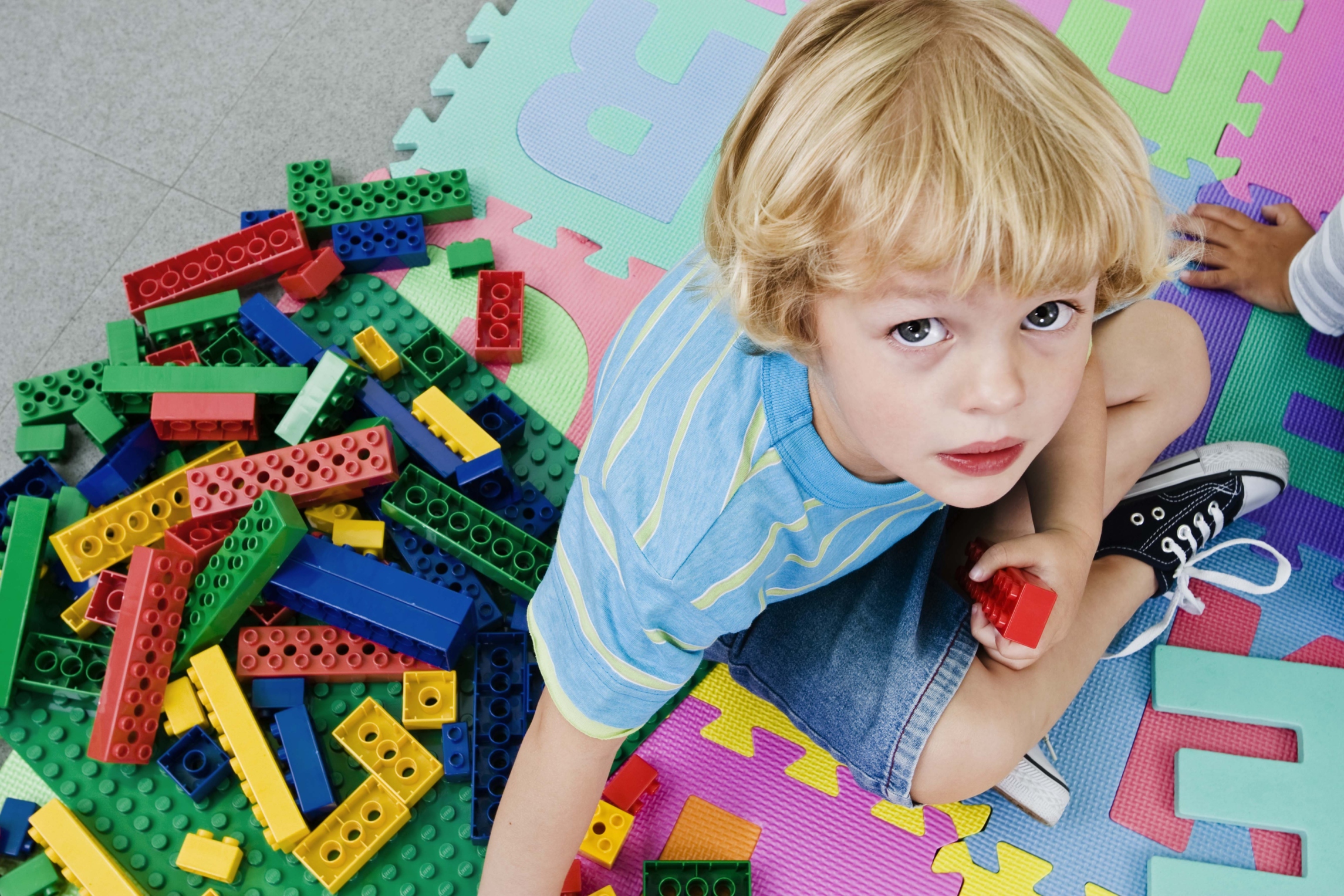 Ótimas dicas de como organizar o Lego das crianças