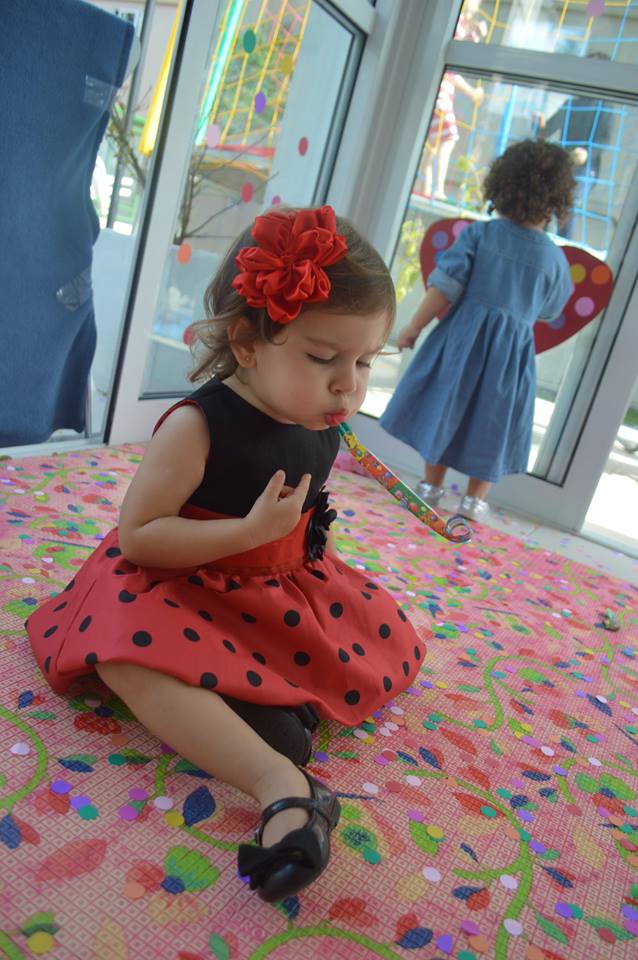 festa-infantil-bolinhas-coloridas