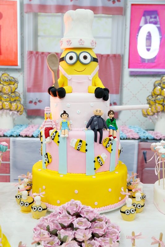 bolo-minions-meninas