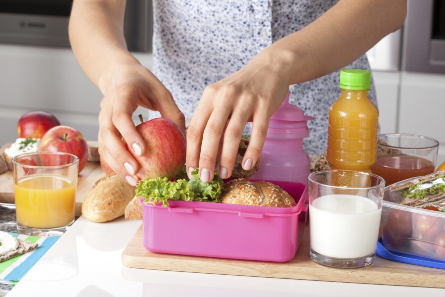 Ideias de lanches para a escola e como embalar corretamente os alimentos