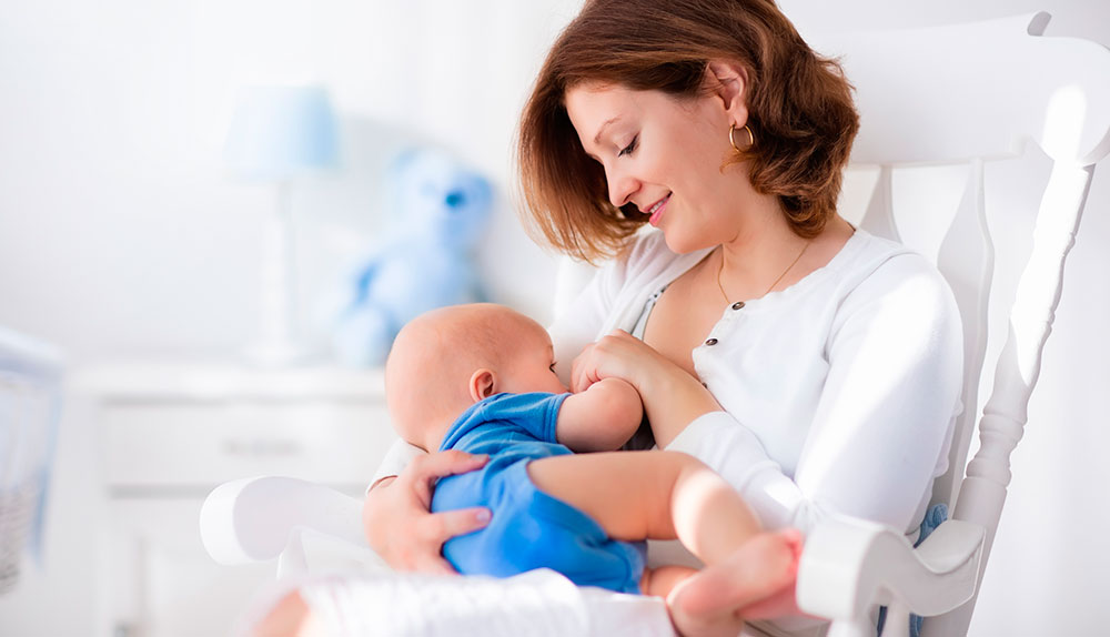 9 vantagens da amamentação (para a mãe e para o bebê)