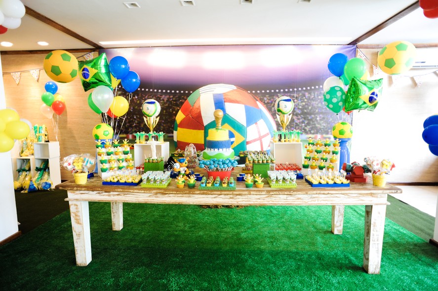 Festa infantil tema Copa do Mundo internacional