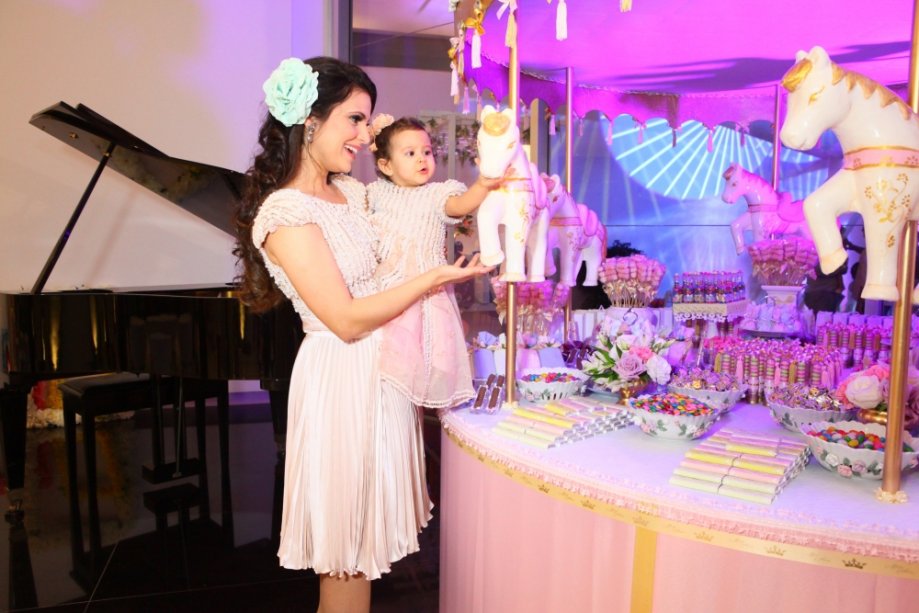 Festa Infantil: Dicas para escolher a roupa da mãe do aniversariante