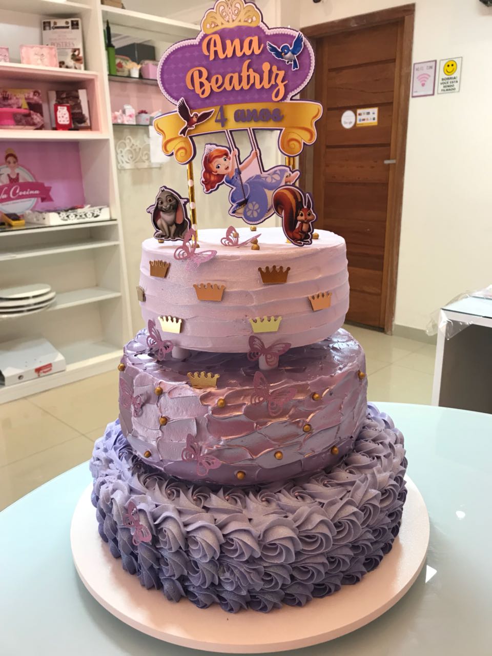 Bolos de dois e três andares da Princesa Sofia