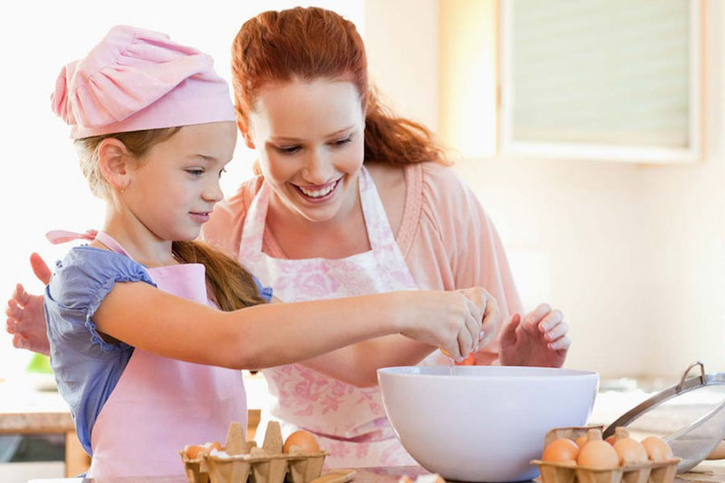 3 receitas de sobremesas simples para fazer com crianças