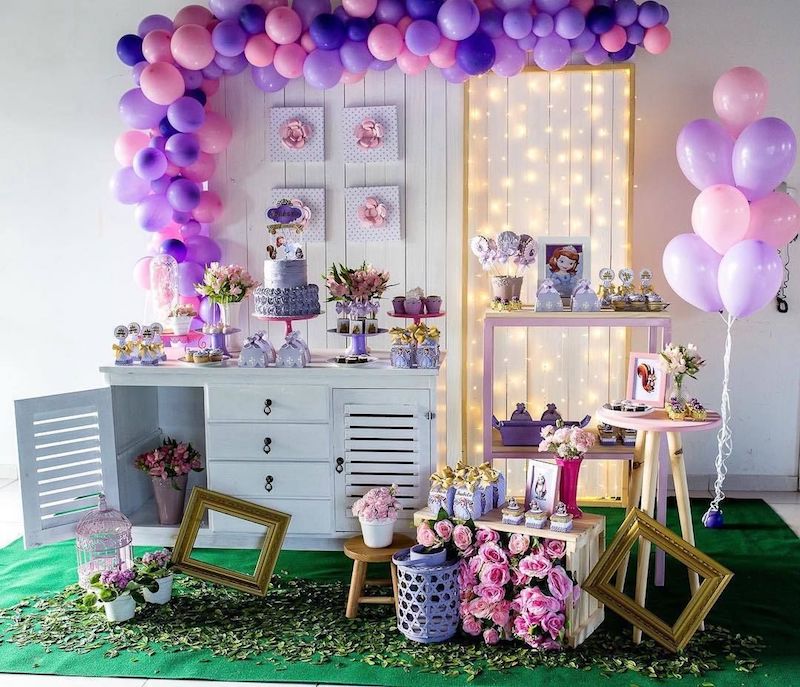 49 Ideias par festa Princesa Sofia (convites, bolo, mesa, lembrancinha)