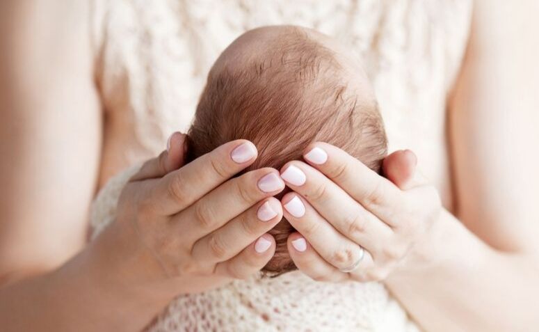 Moleira do bebê – quais cuidados devemos ter? e quando ela fecha?