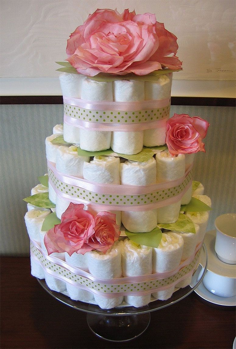 bolo de fraldas com flores