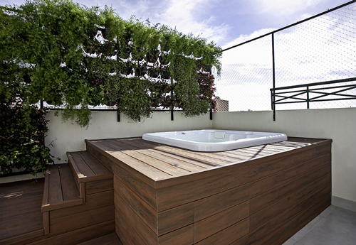 Tudo sobre banheiras : como escolher o modelo para seu spa em casa