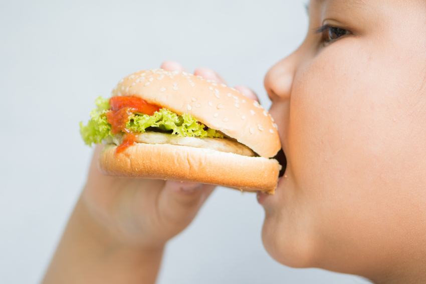 Obesidade infantil reduz significativamente a expectativa de vida das crianças