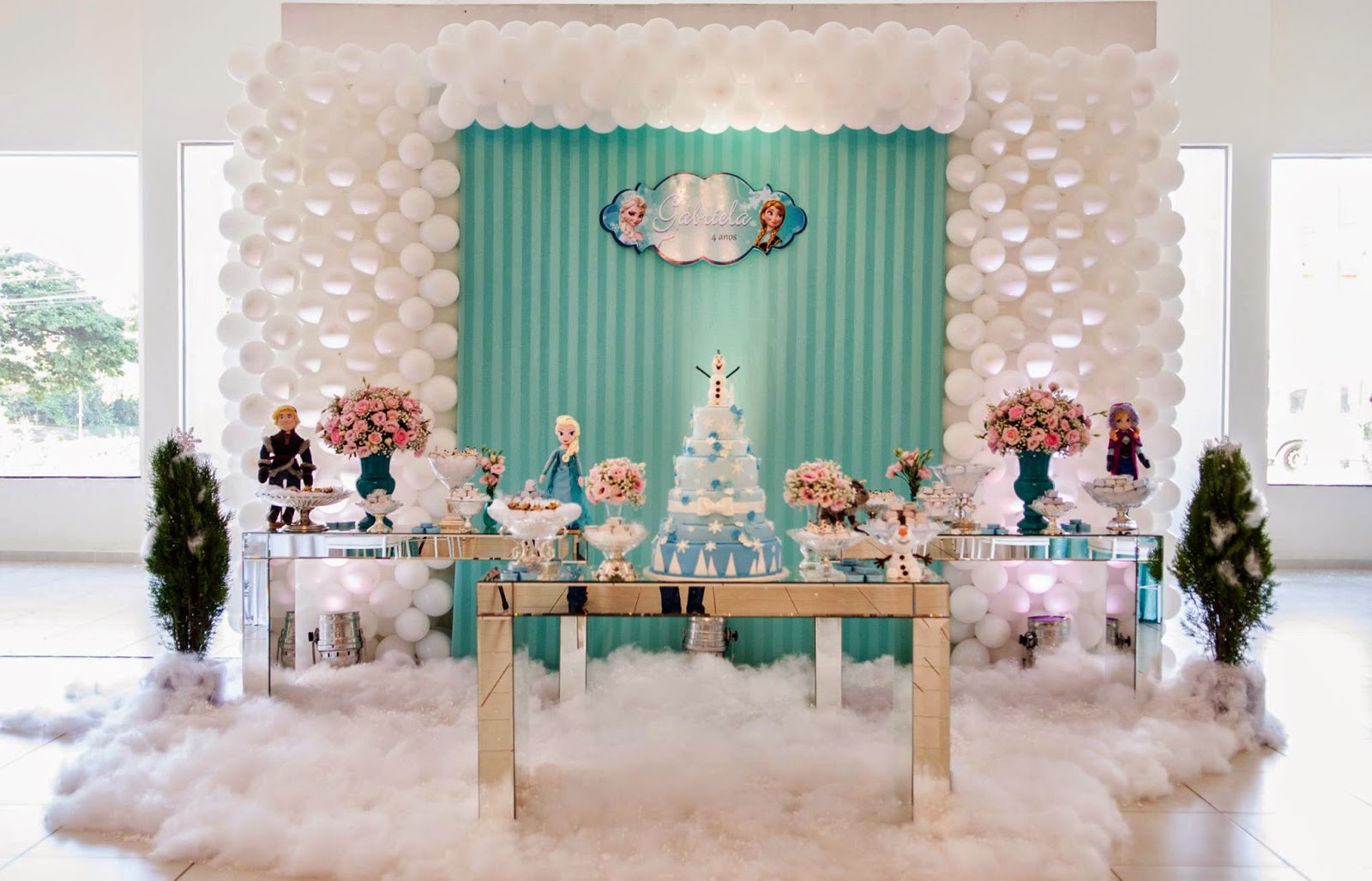 Festa Frozen! Dicas de decoração, música e brincadeiras!