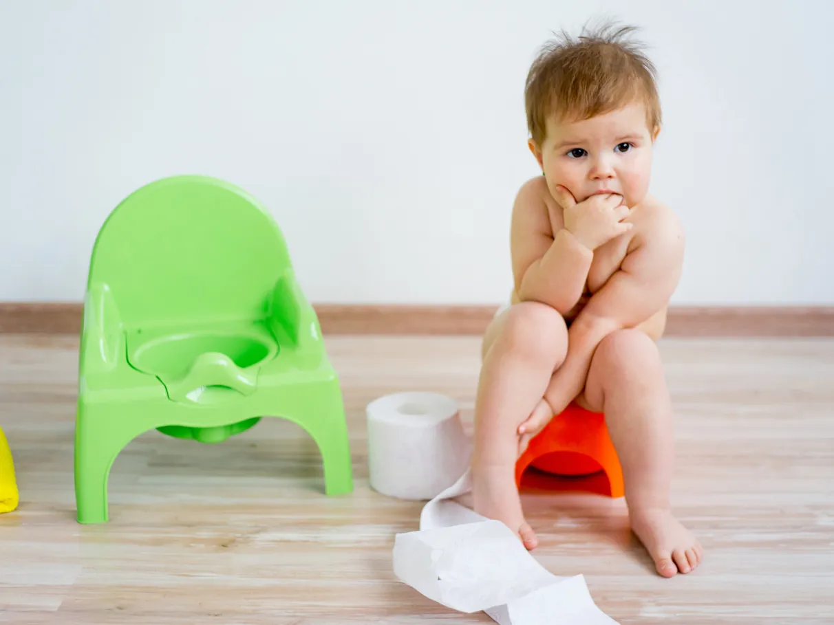 Principais diferenças entre o desfralde de meninas e meninos