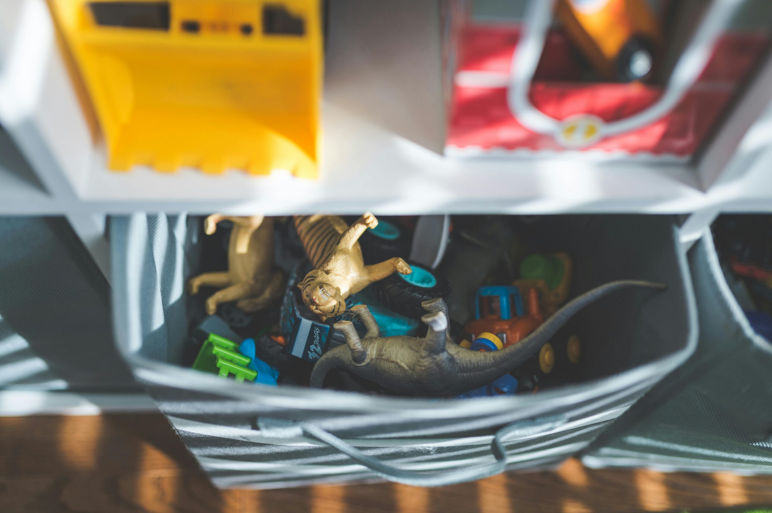 Dicas de como organizar brinquedos e roupas